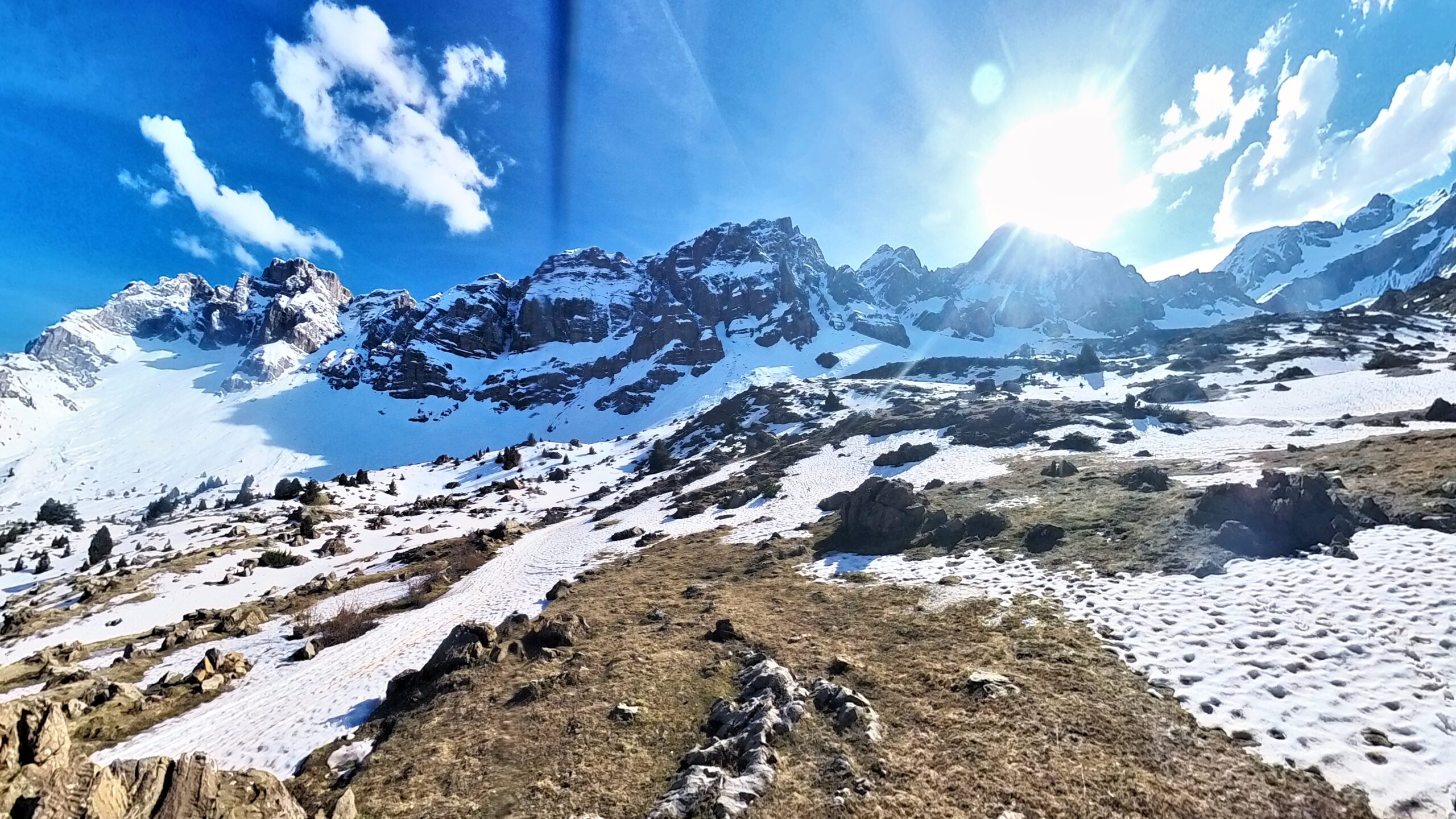 Peña Telera, Ibón Las Paúles y Puerto Escarra